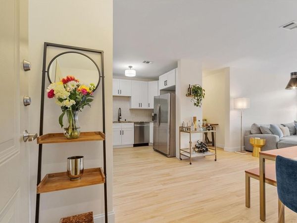 4 Harvest Drive, Unit 225, North Andover, MA 01845