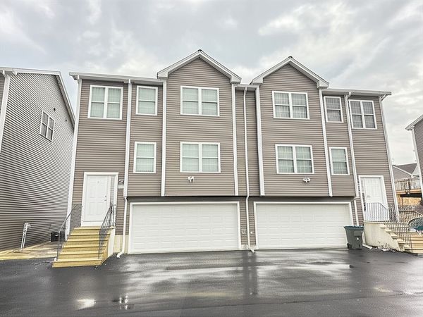 239 Woodland St, Unit 3, West Boylston, MA 01583