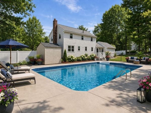 5 Garrison Heights Drive, Oxford, MA 01540