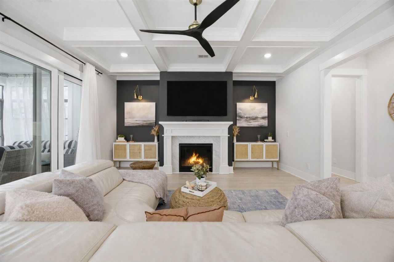 188 Clearblue Loop Photo 22