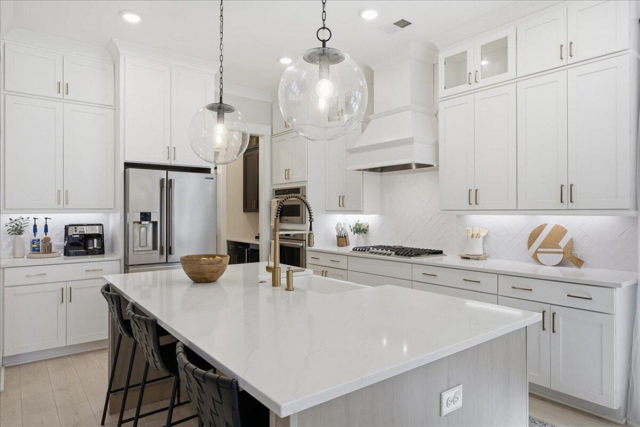 188 Clearblue Loop Photo 28