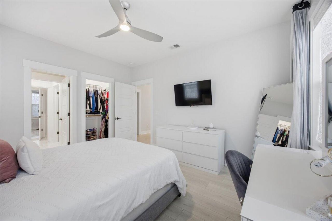 188 Clearblue Loop Photo 60