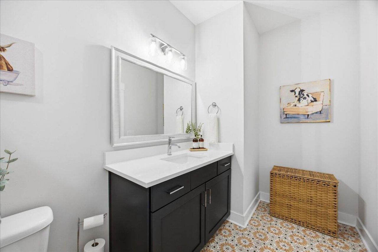 188 Clearblue Loop Photo 69