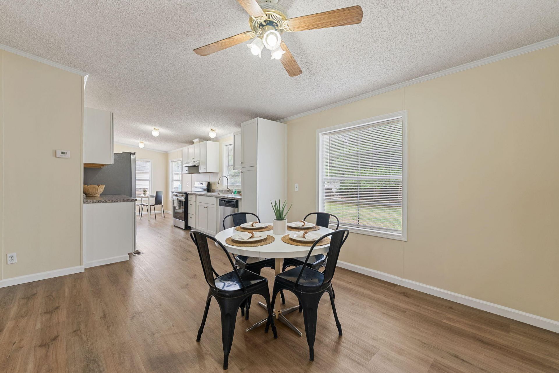 546 Pauline Drive Photo 11