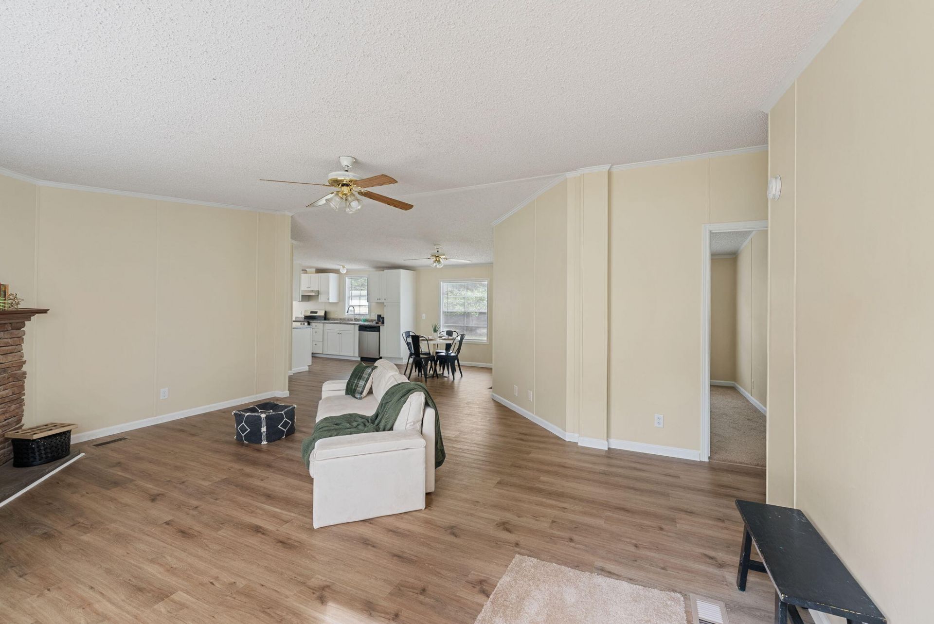 546 Pauline Drive Photo 7