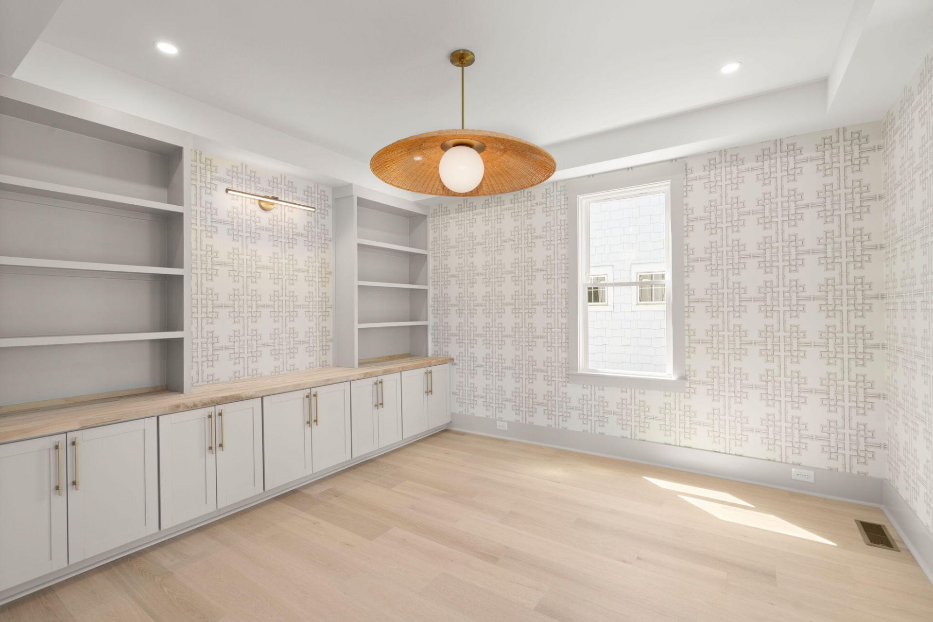 3307 Waterway Boulevard Photo 35