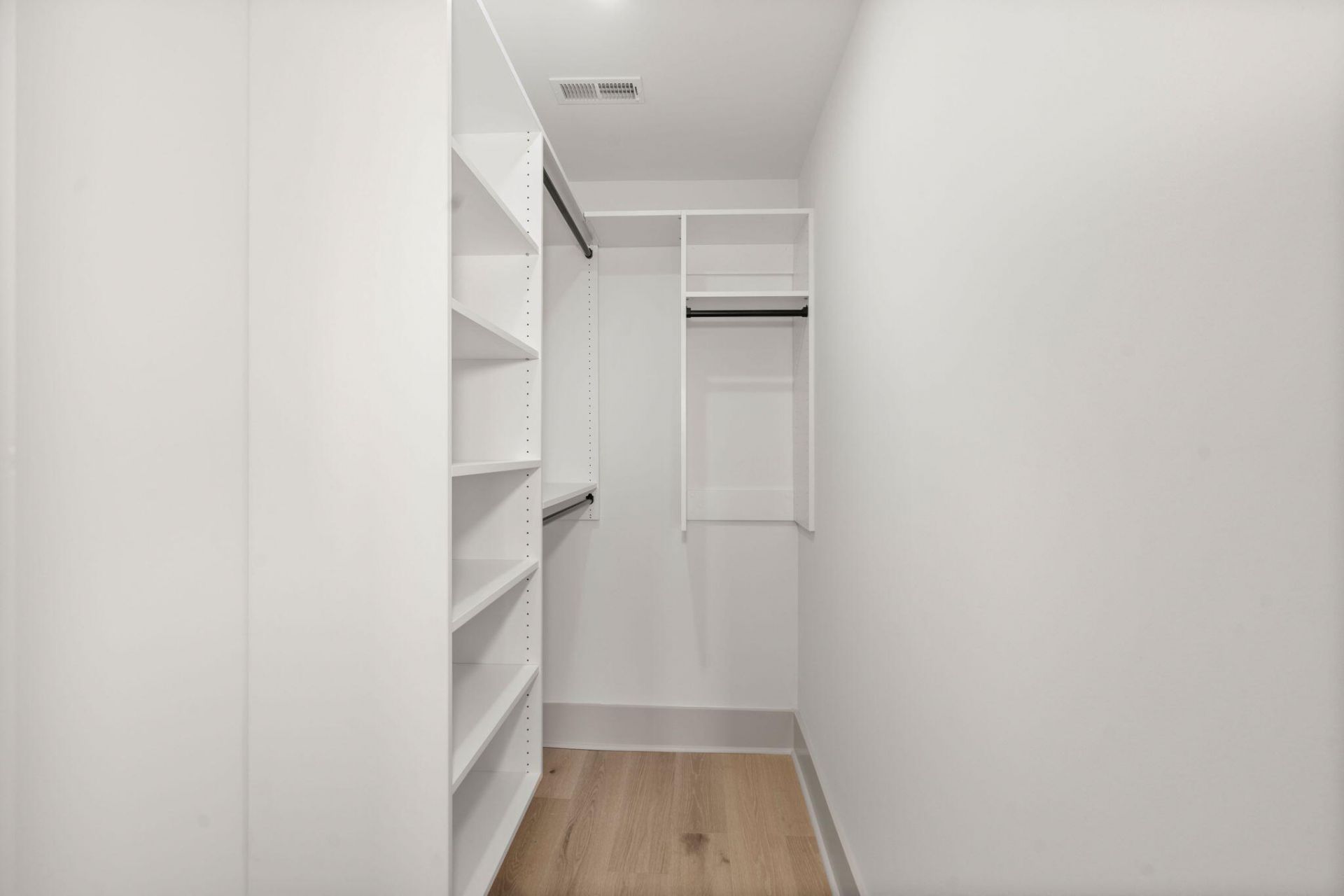 3307 Waterway Boulevard Photo 55