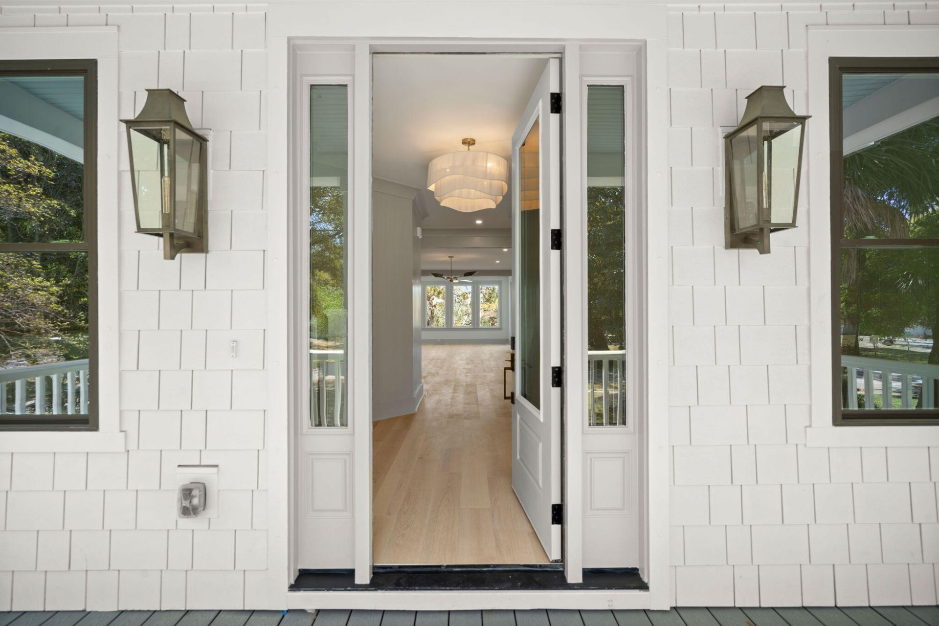 3307 Waterway Boulevard Photo 9