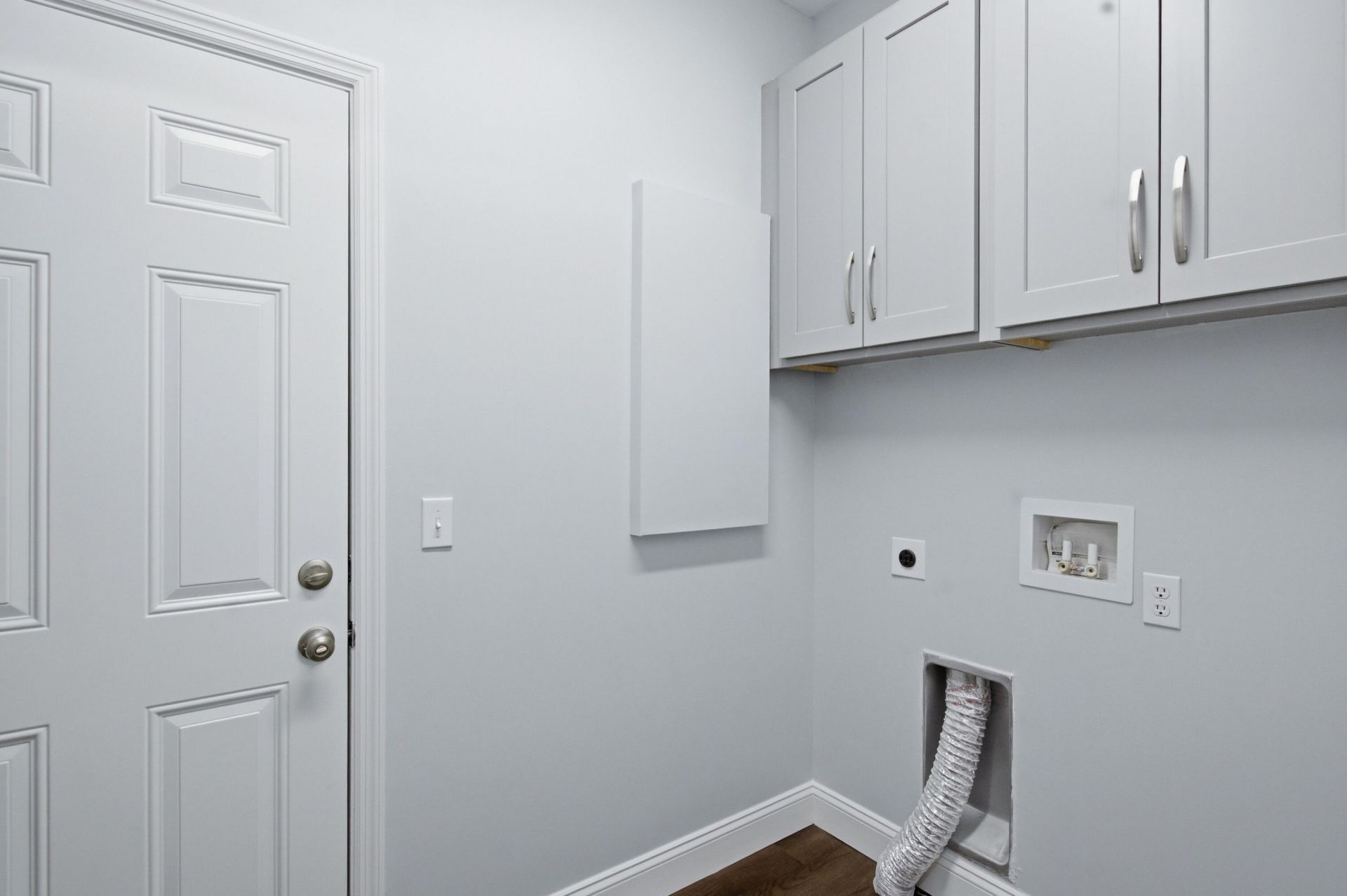 6 Josselson Street Photo 19