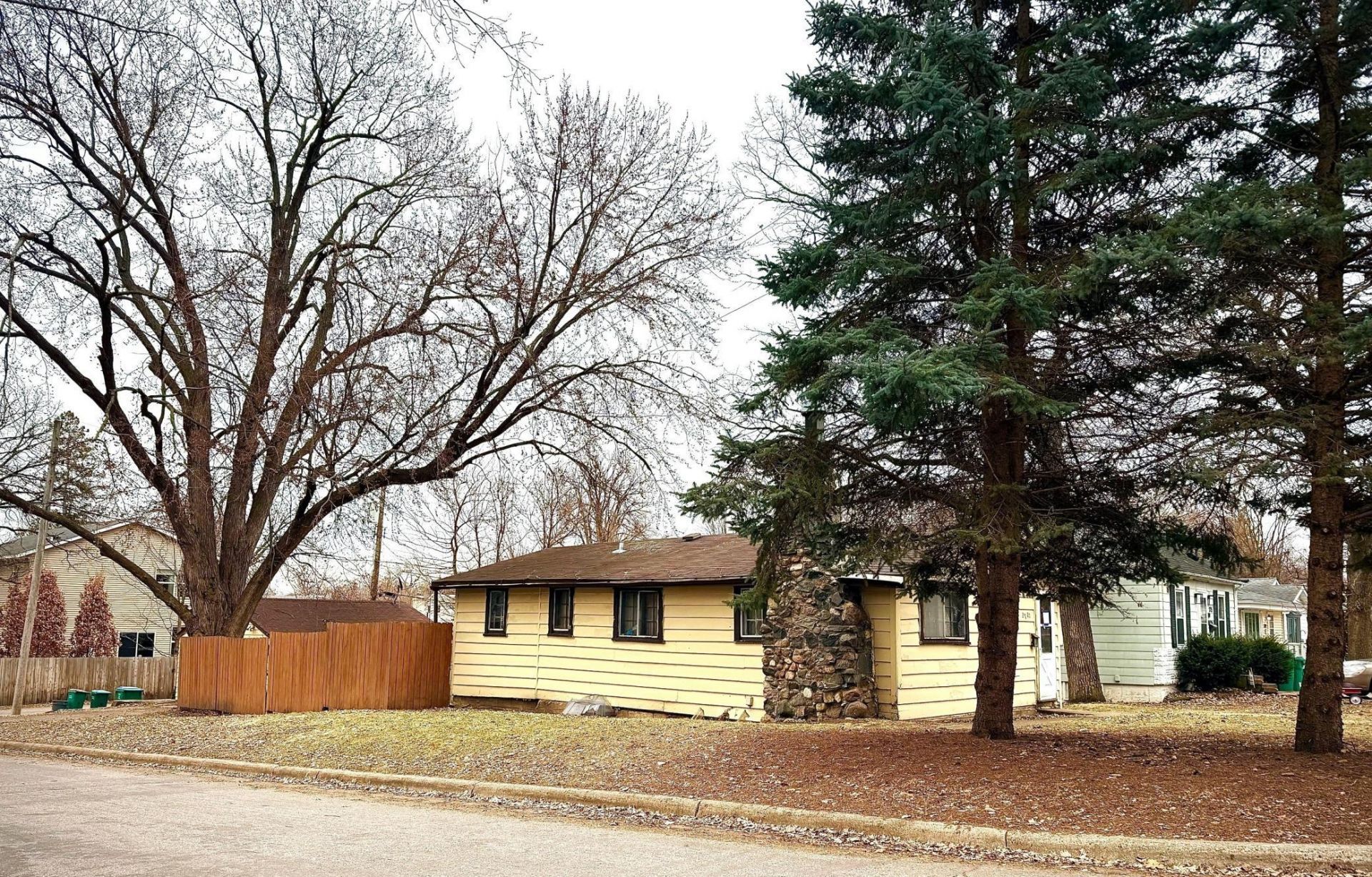 2701 Blackstone Avenue S, Saint Louis Park, MN 55416 Main Photo