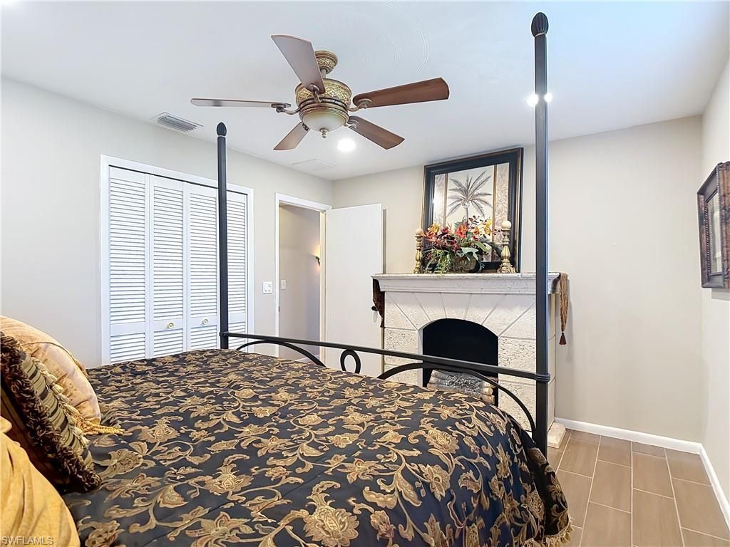 1405 SW 5th Pl, Cape Coral, FL 33991 Photo