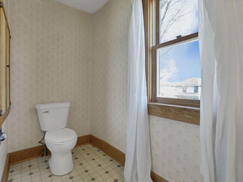 723 N 16th Street , Cambridge, OH 43725 Photo 46