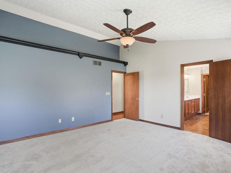 274 Park Trails Drive, Newark, OH 43055 Photo 32