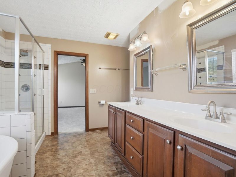 274 Park Trails Drive, Newark, OH 43055 Photo 35