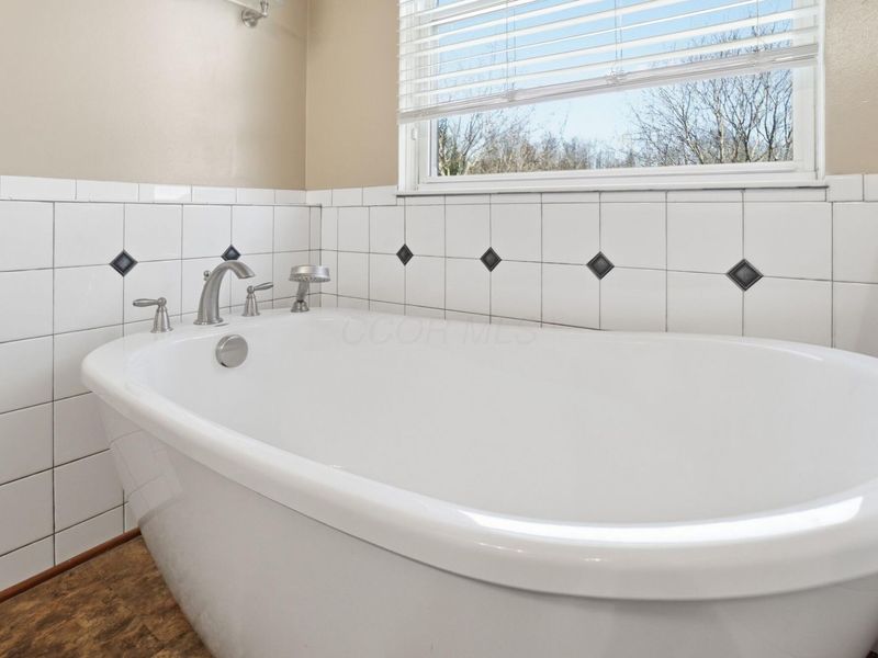 274 Park Trails Drive, Newark, OH 43055 Photo 36