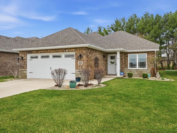 8341 W 107th Place, St. John, IN 46373