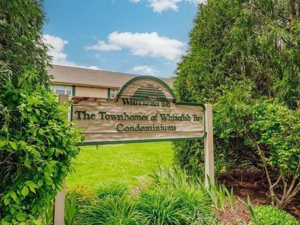 4858 N Shoreland AVENUE, Whitefish Bay, WI 53217