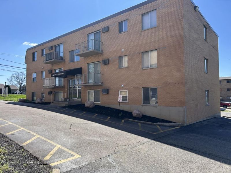 6285 Cheviot Road, Green Township, OH 45247 Photo 4