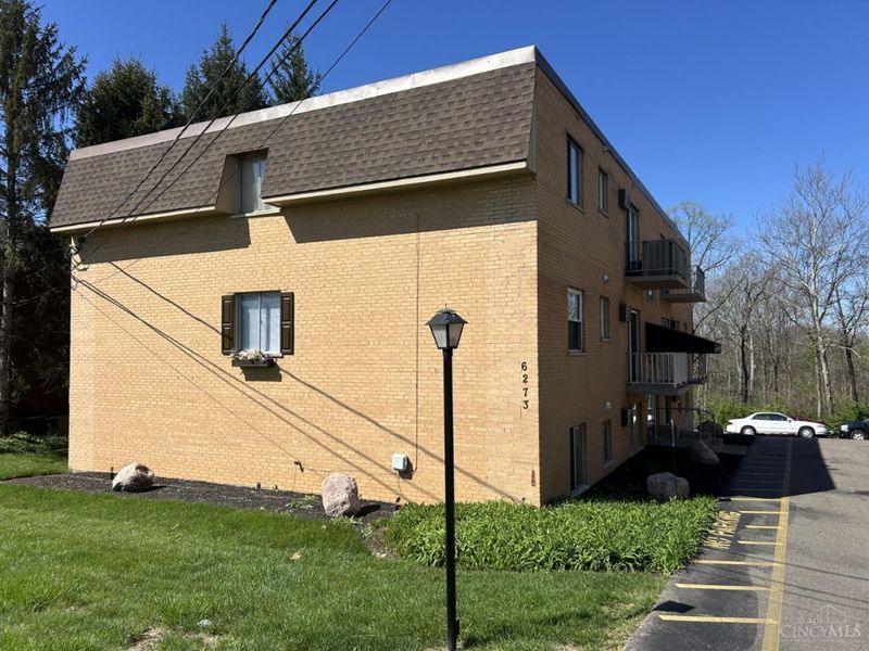 6285 Cheviot Road, Green Township, OH 45247 Photo 5