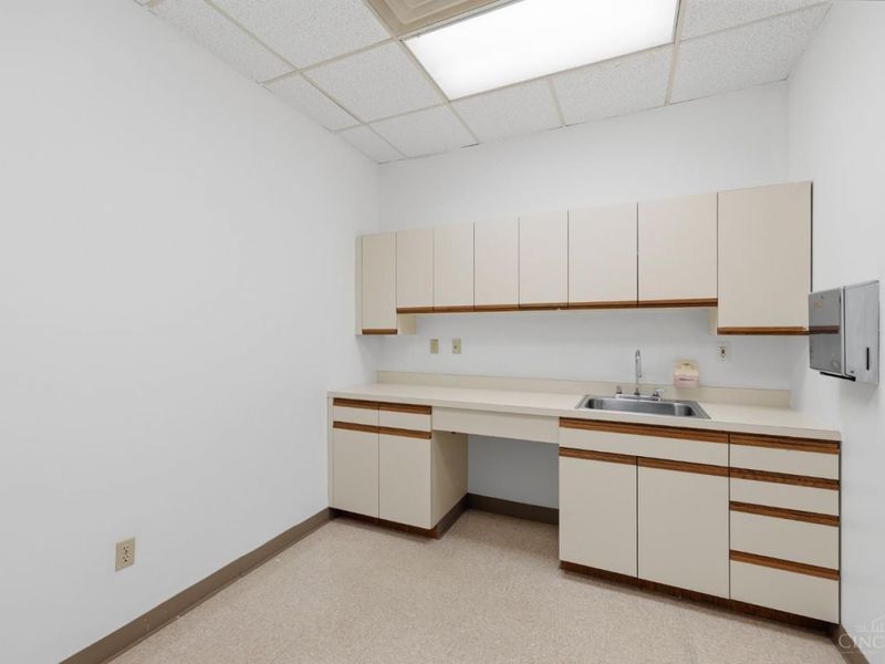 10196 Springfield Pike, Unit 10196, Woodlawn, OH 45215 Photo 21