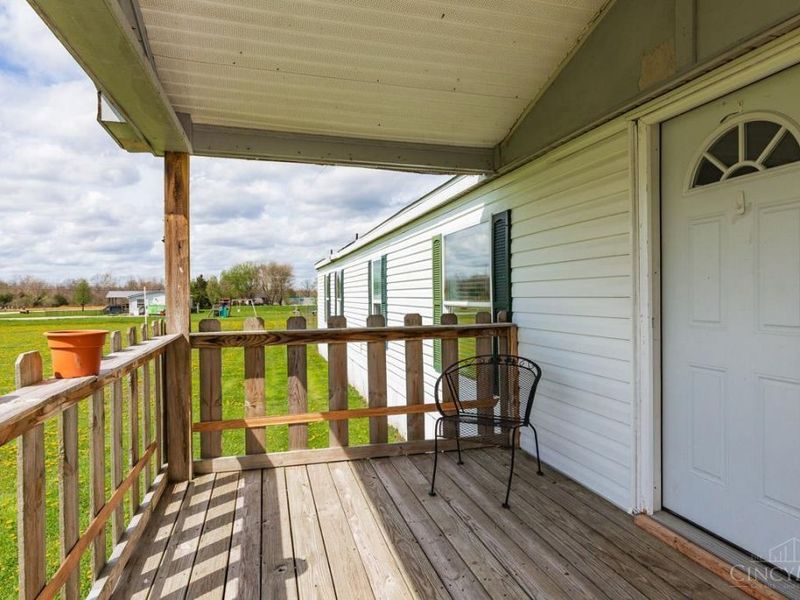 2001 Justin Lane, Bethel, OH 45106 Photo 4