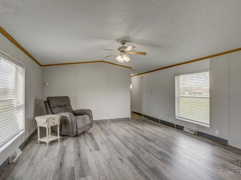 2001 Justin Lane, Bethel, OH 45106 Photo 6