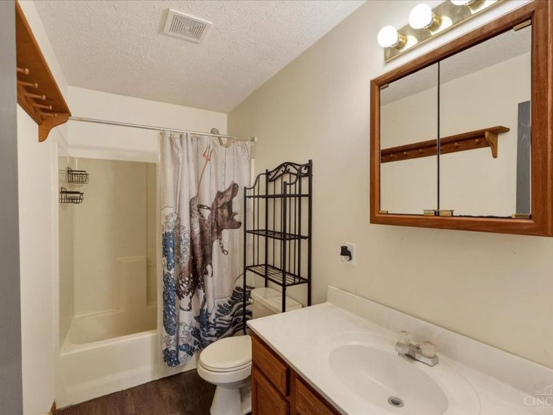 108 W Concord, Bloomingburg, OH 43106 Photo 12