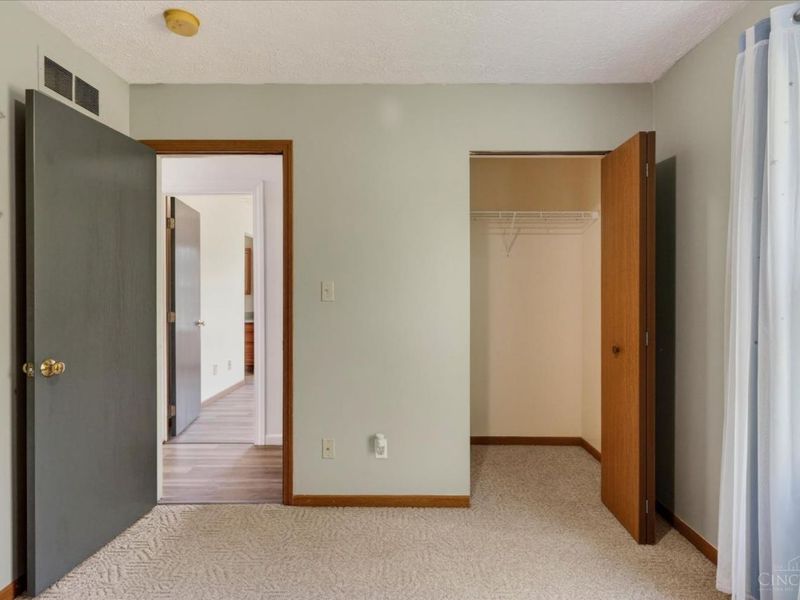 108 W Concord, Bloomingburg, OH 43106 Photo 16