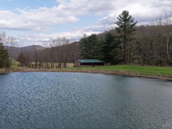 7583 Blue Creek Road, Jefferson Twp, OH 45684