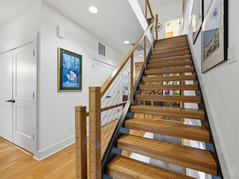 253 St Peters Street, Cincinnati, OH 45226 Photo 15