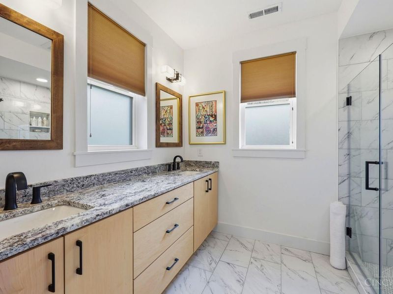 253 St Peters Street, Cincinnati, OH 45226 Photo 29