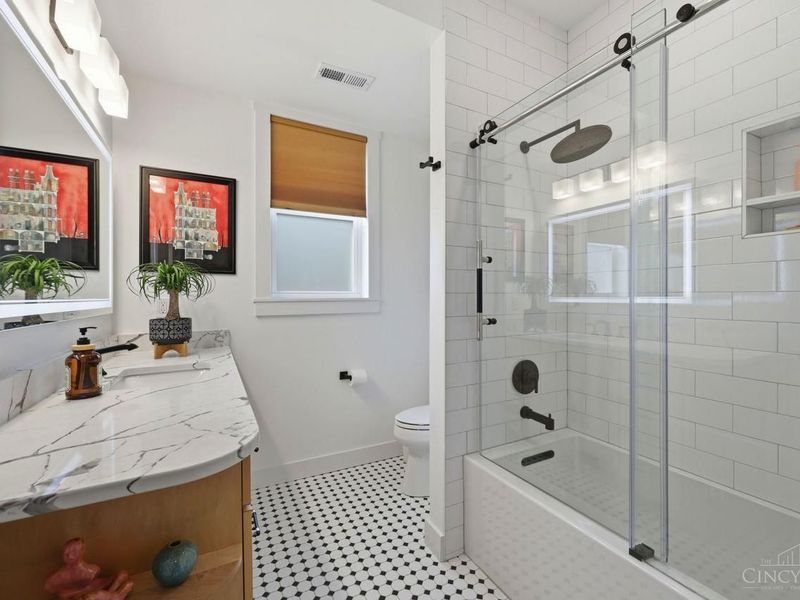 253 St Peters Street, Cincinnati, OH 45226 Photo 30