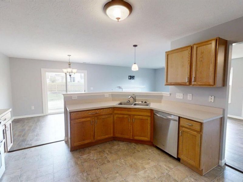 7748 Haverhill Lane, Hamilton Twp, OH 45039 Photo 5