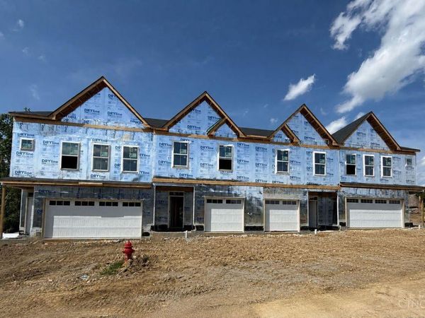 2841 Forest Haven Drive, Unit 2, Middletown, OH 45044