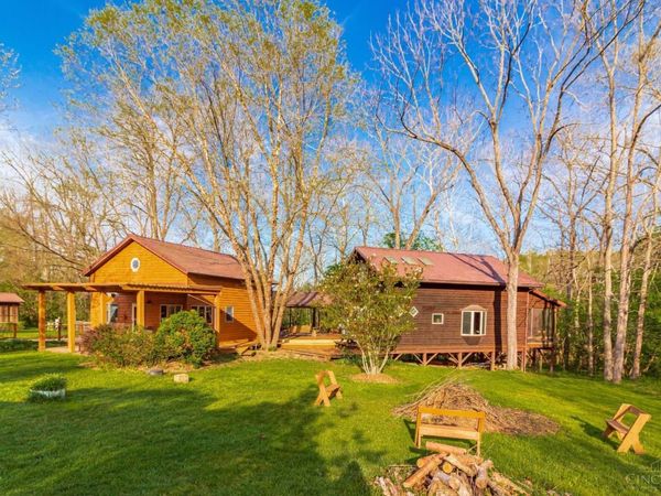 1225 Stoney Road, Peebles, OH 45660