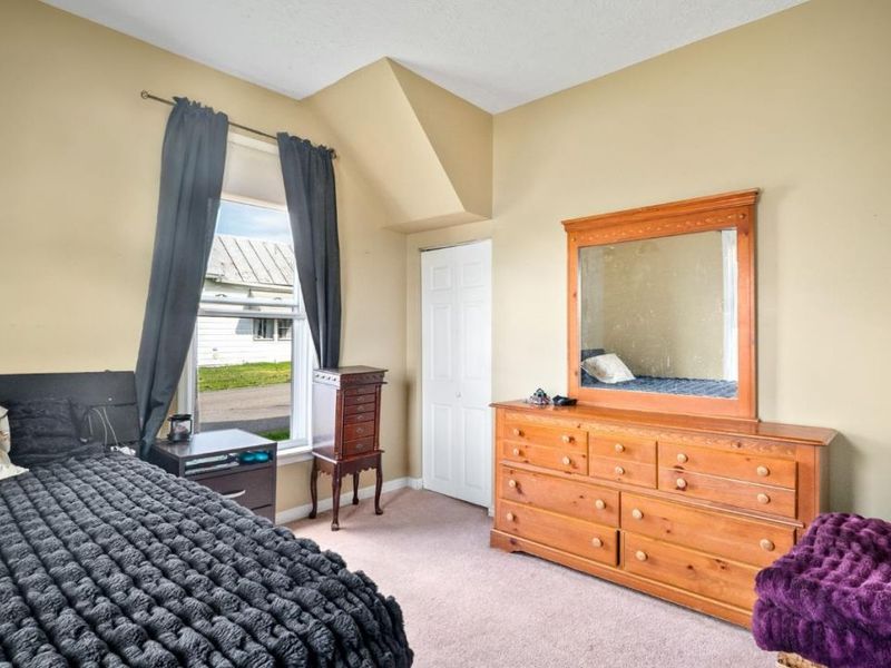 315 E North Street, West Union, OH 45693 Photo 3