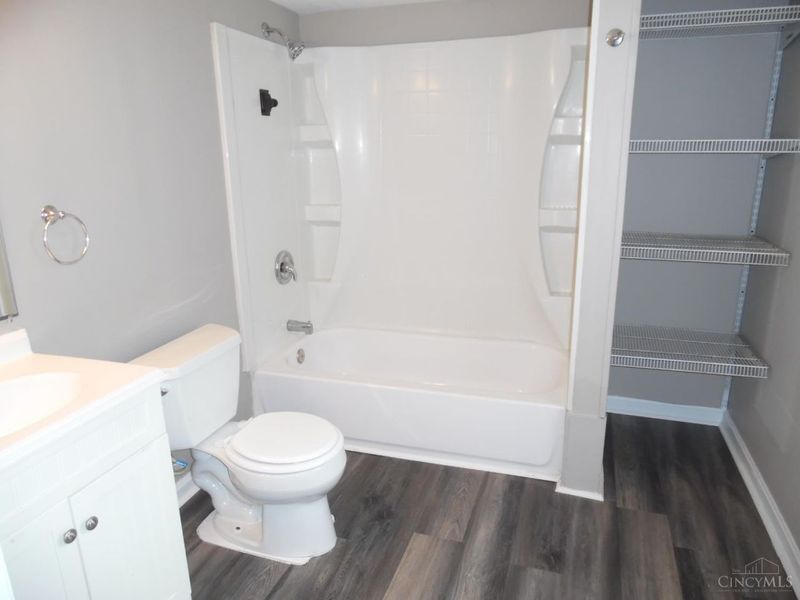 2031 Benninghofen Avenue, Hamilton, OH 45015 Photo 12