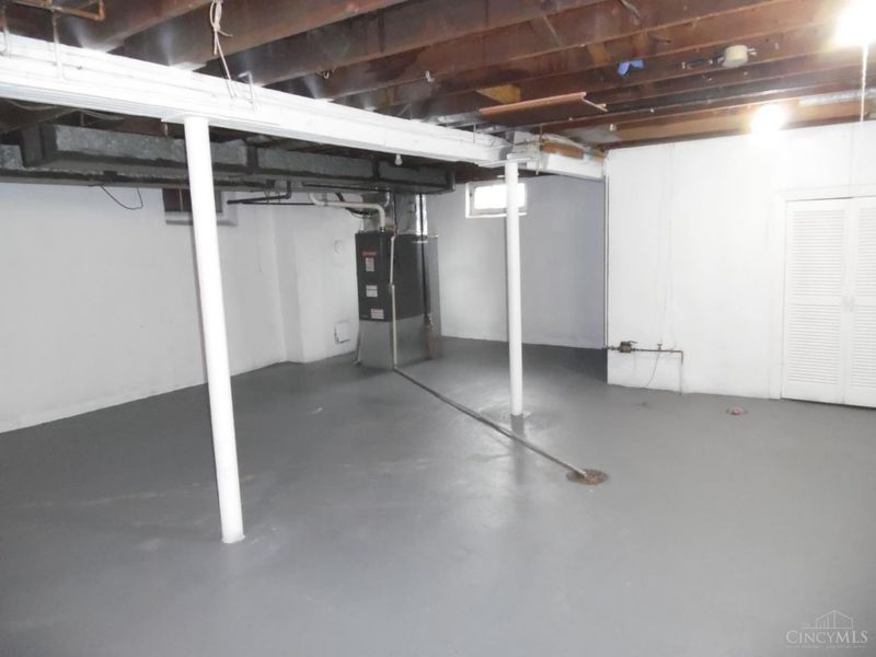 2031 Benninghofen Avenue, Hamilton, OH 45015 Photo 21