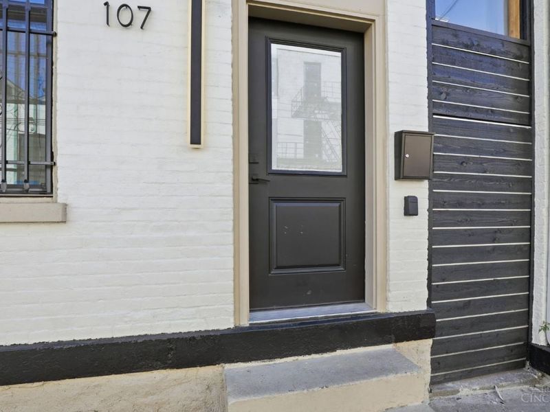 107 Corwine Street, Cincinnati, OH 45202 Photo 3