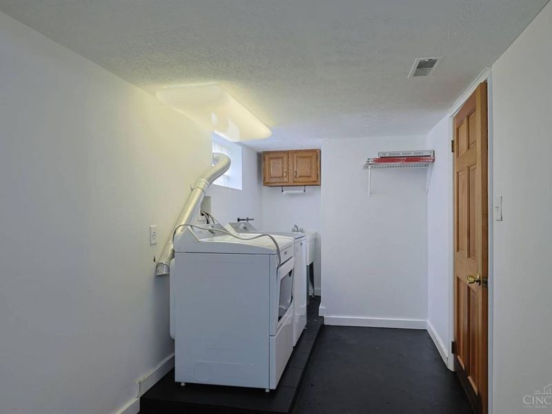 521 Church Street, Saint Bernard, OH 45217 Photo 22