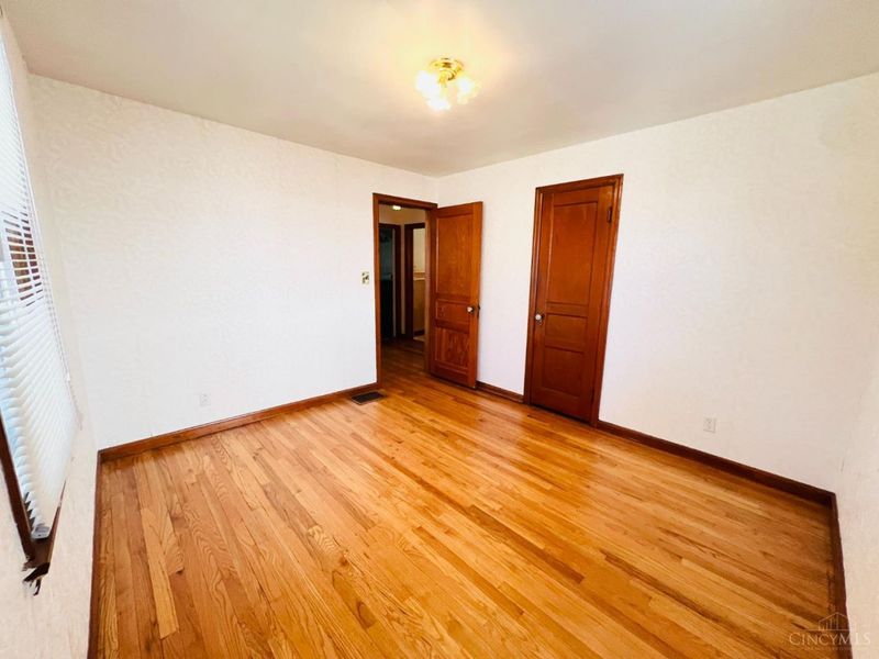 7905 Plainfield Road, Deer Park, OH 45236 Photo 14