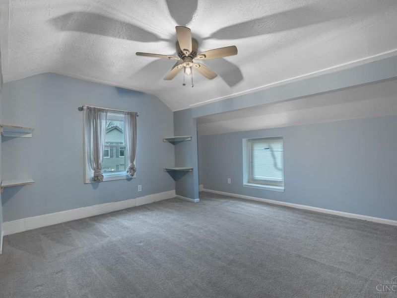 1041 Vine Street, Hamilton, OH 45011 Photo 12