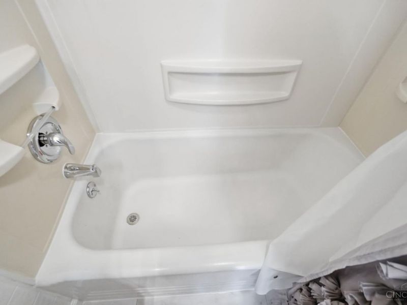 8783 Bridgetown Road, Miami Twp, OH 45002 Photo 17