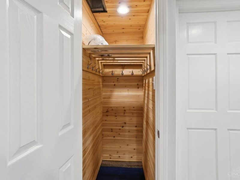 8783 Bridgetown Road, Miami Twp, OH 45002 Photo 25