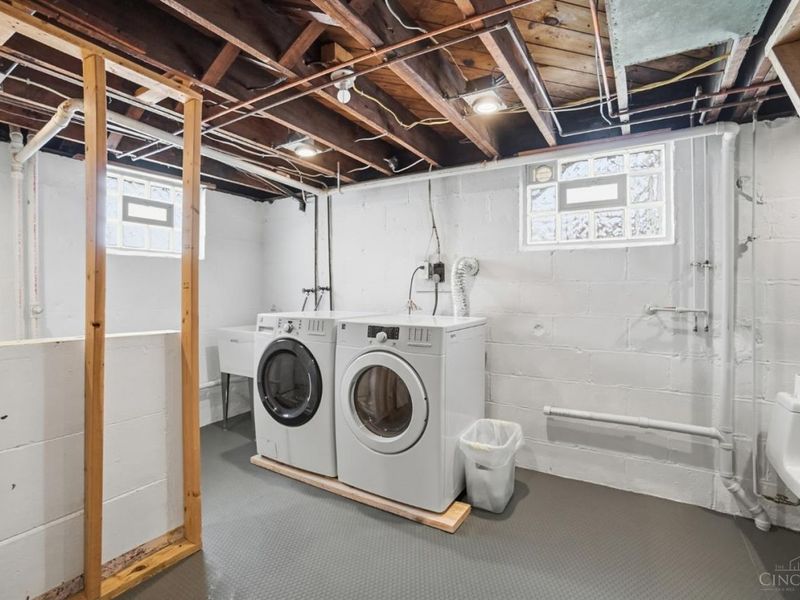 8783 Bridgetown Road, Miami Twp, OH 45002 Photo 26