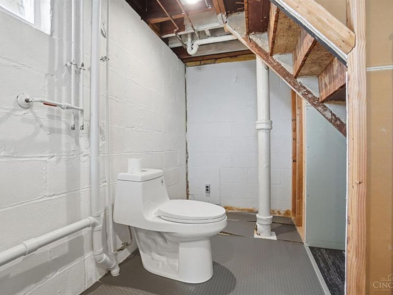 8783 Bridgetown Road, Miami Twp, OH 45002 Photo 27