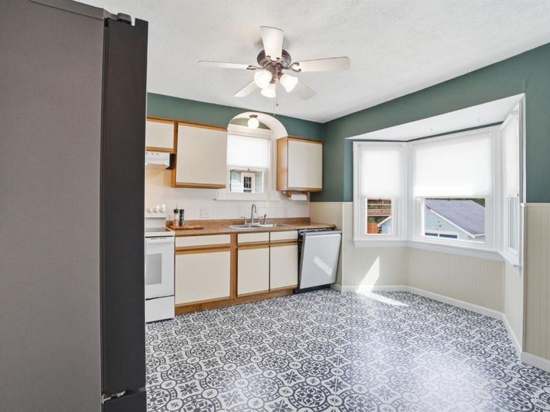 8783 Bridgetown Road, Miami Twp, OH 45002 Photo 8