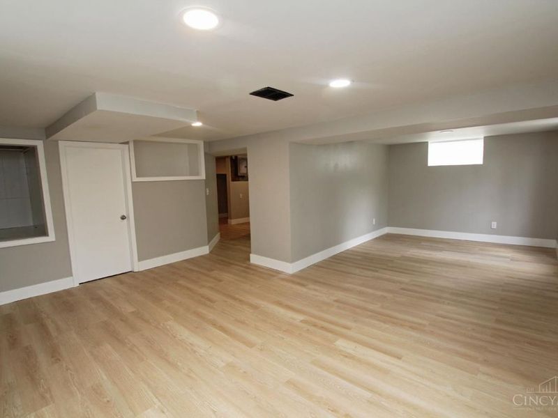 19 Firwood Drive, Dayton, OH 45419 Photo 38