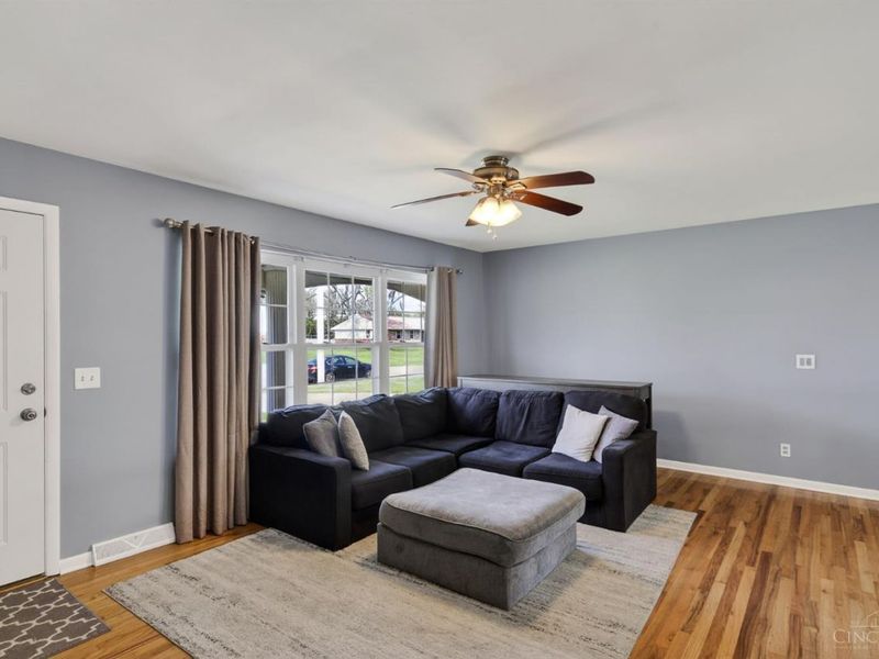 7781 Foxtrot Drive, Miami Twp, OH 45052 Photo 3