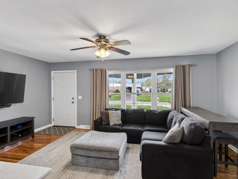 7781 Foxtrot Drive, Miami Twp, OH 45052 Photo 4